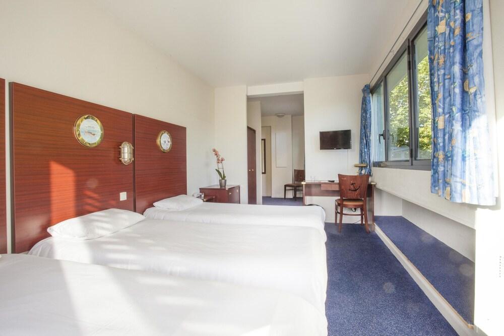Hotel Les Gens De Mer La Rochelle Ла Рошел Екстериор снимка