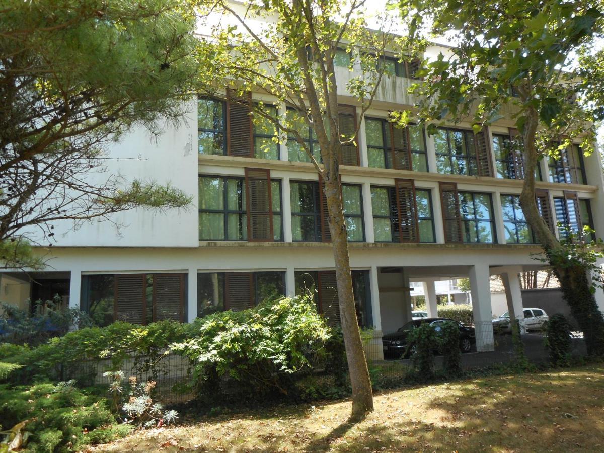 Hotel Les Gens De Mer La Rochelle Ла Рошел Екстериор снимка