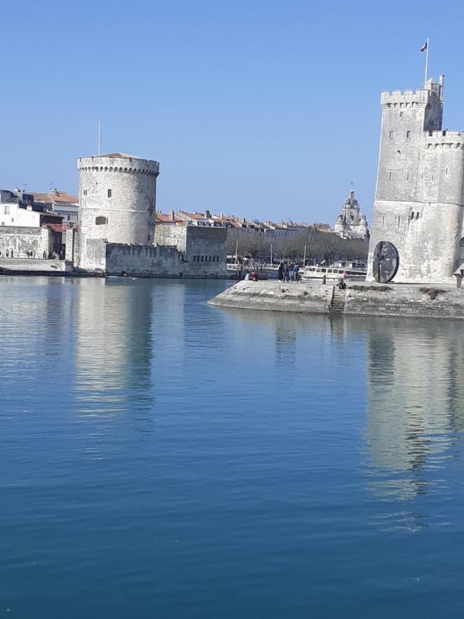 Hotel Les Gens De Mer La Rochelle Ла Рошел Екстериор снимка