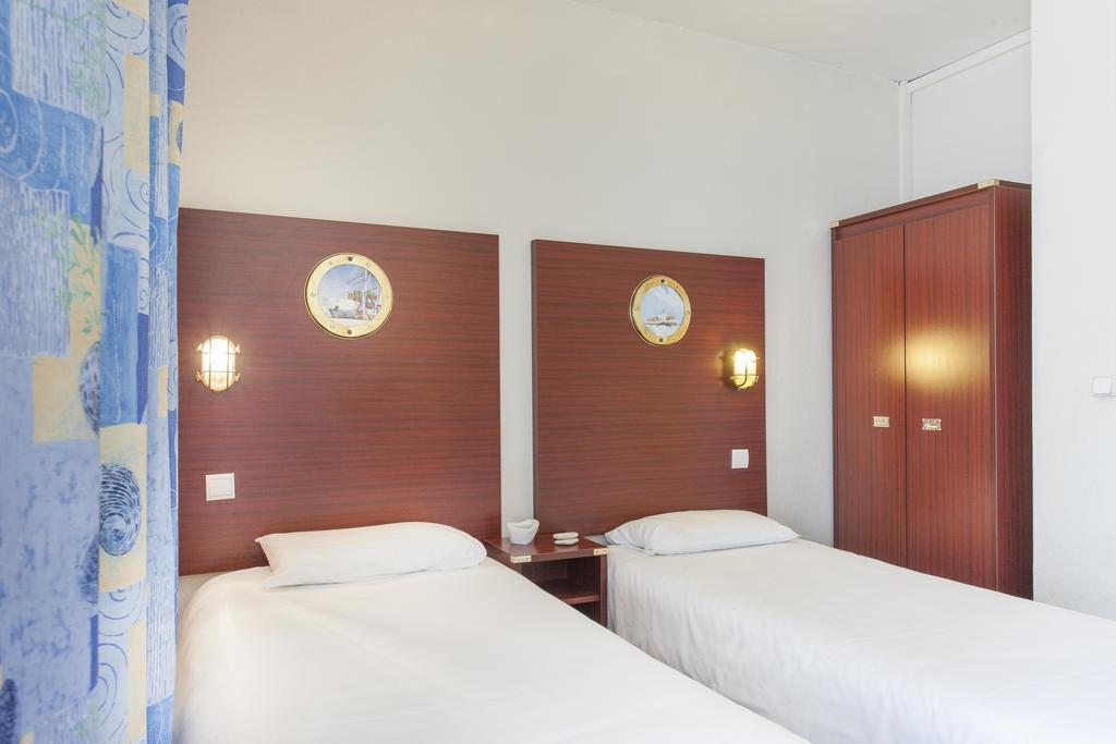 Hotel Les Gens De Mer La Rochelle Ла Рошел Екстериор снимка