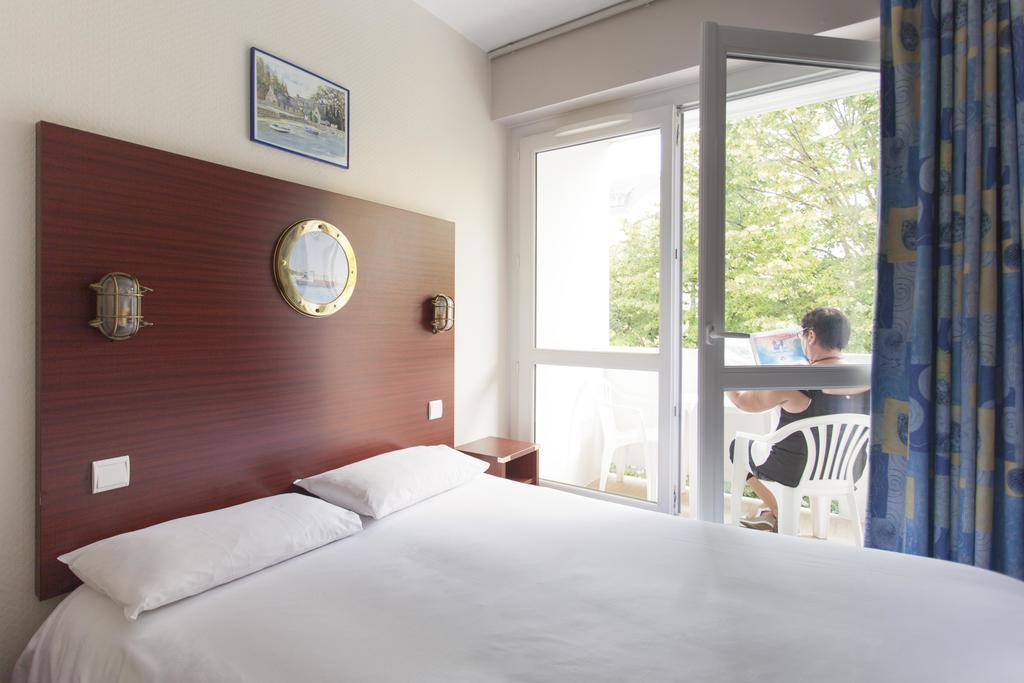 Hotel Les Gens De Mer La Rochelle Ла Рошел Екстериор снимка